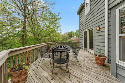 635 Oakview Drive Algonquin IL 60102