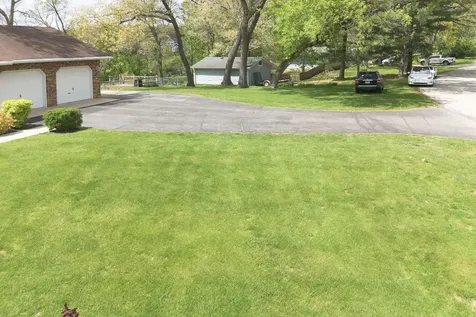 10594 Grover Oaks Road Roscoe IL 61073