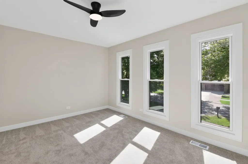 2604 Newport Drive Naperville IL 60565