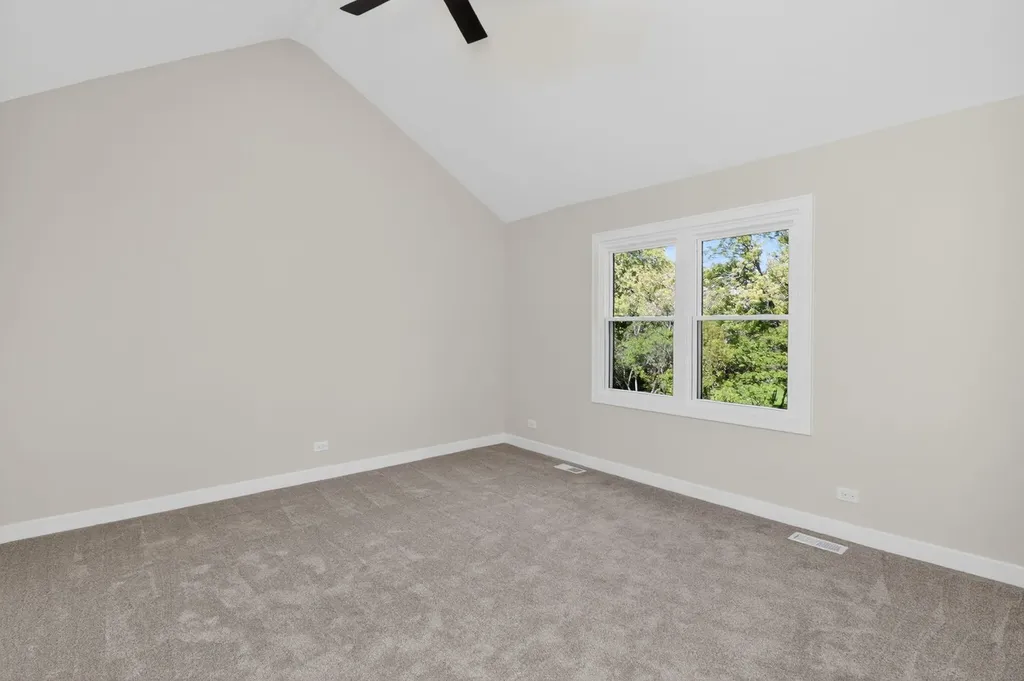 2604 Newport Drive Naperville IL 60565