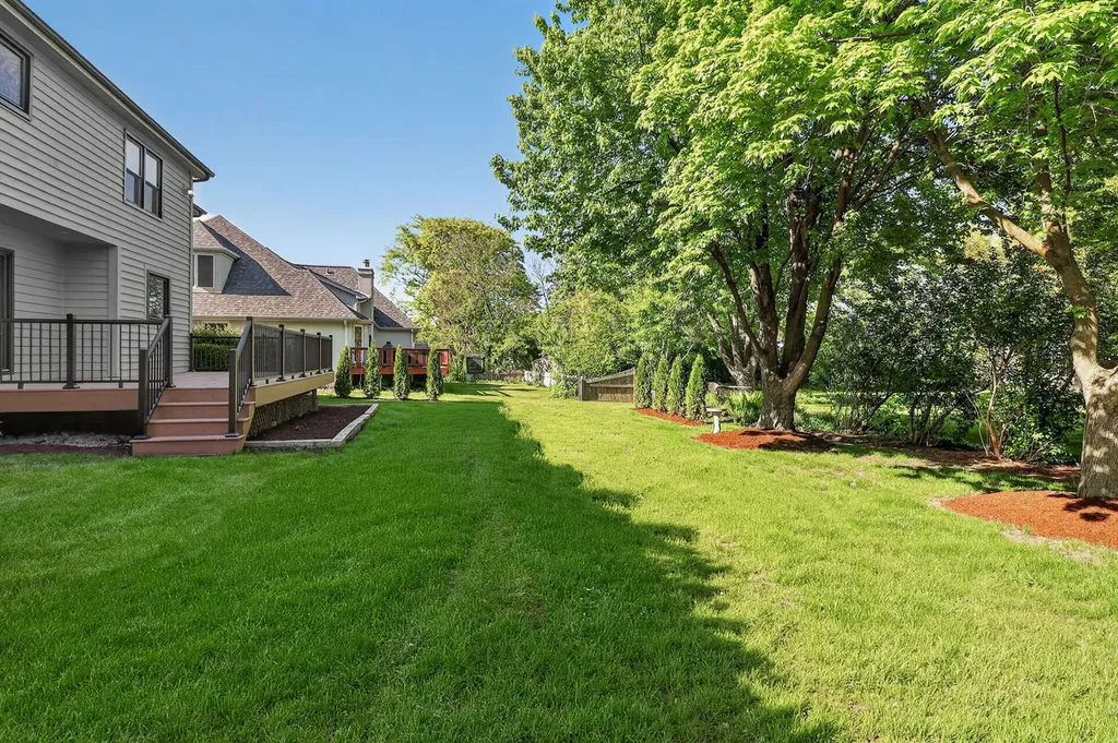 2604 Newport Drive Naperville IL 60565