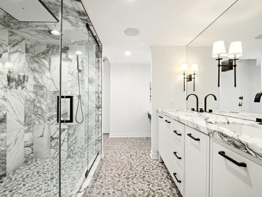 200 East Delaware Place Chicago IL 60611