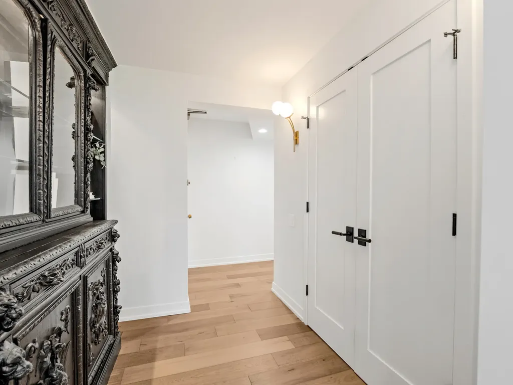 200 East Delaware Place Chicago IL 60611