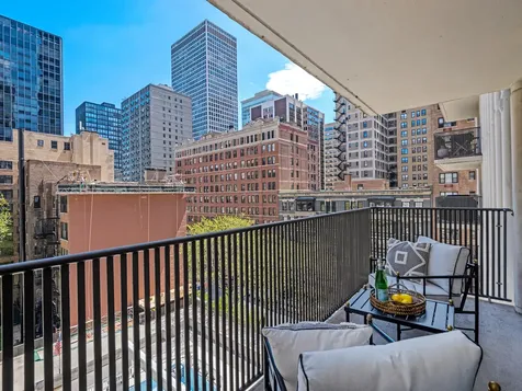 200 East Delaware Place Chicago IL 60611