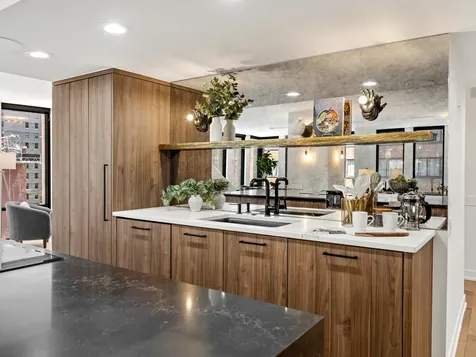 200 East Delaware Place Chicago IL 60611