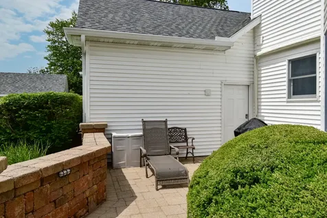 1816 Cardinal Court Pontiac IL 61764