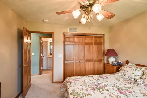 1816 Cardinal Court Pontiac IL 61764