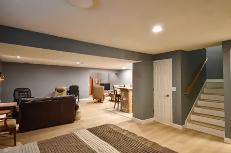 1816 Cardinal Court Pontiac IL 61764
