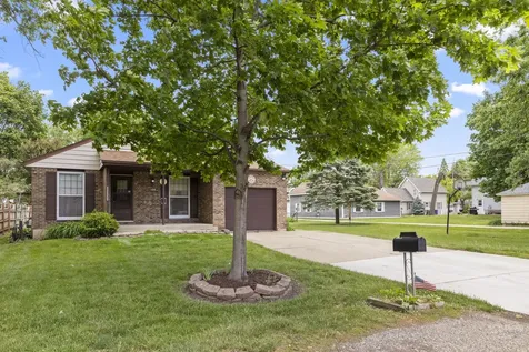 1406 Kaskaskia Avenue Elgin IL 60123