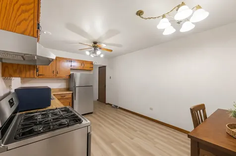 1406 Kaskaskia Avenue Elgin IL 60123