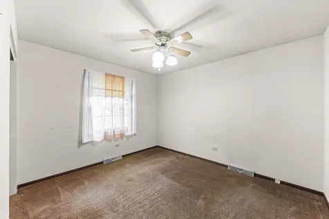 1406 Kaskaskia Avenue Elgin IL 60123