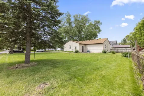 1406 Kaskaskia Avenue Elgin IL 60123