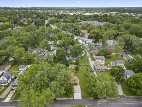 1406 Kaskaskia Avenue Elgin IL 60123