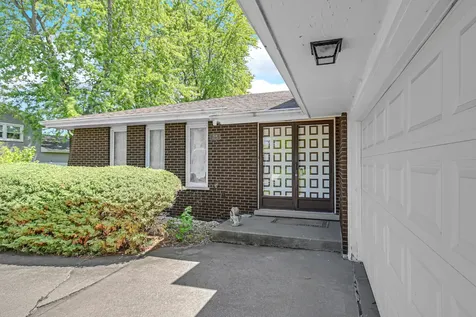 514 Willow Lane Beecher IL 60401