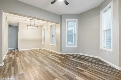 4823 South Indiana Avenue Chicago IL 60615