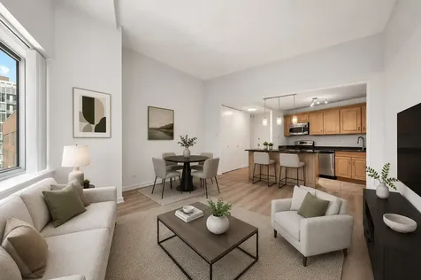 211 East Ohio Street Chicago IL 60611