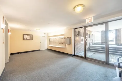 8455 West Leland Avenue Chicago IL 60656