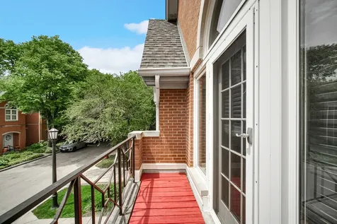 4252 West Harrington Lane Chicago IL 60646