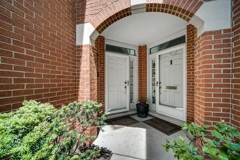 4252 West Harrington Lane Chicago IL 60646