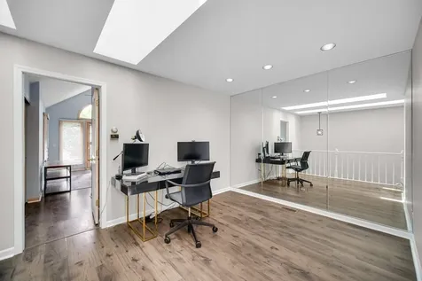 4252 West Harrington Lane Chicago IL 60646