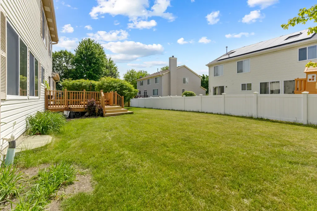 3109 Stratton Lane Aurora IL 60502