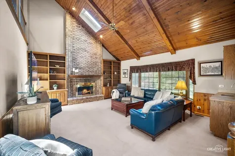 3112 Turnberry Road St. Charles IL 60174