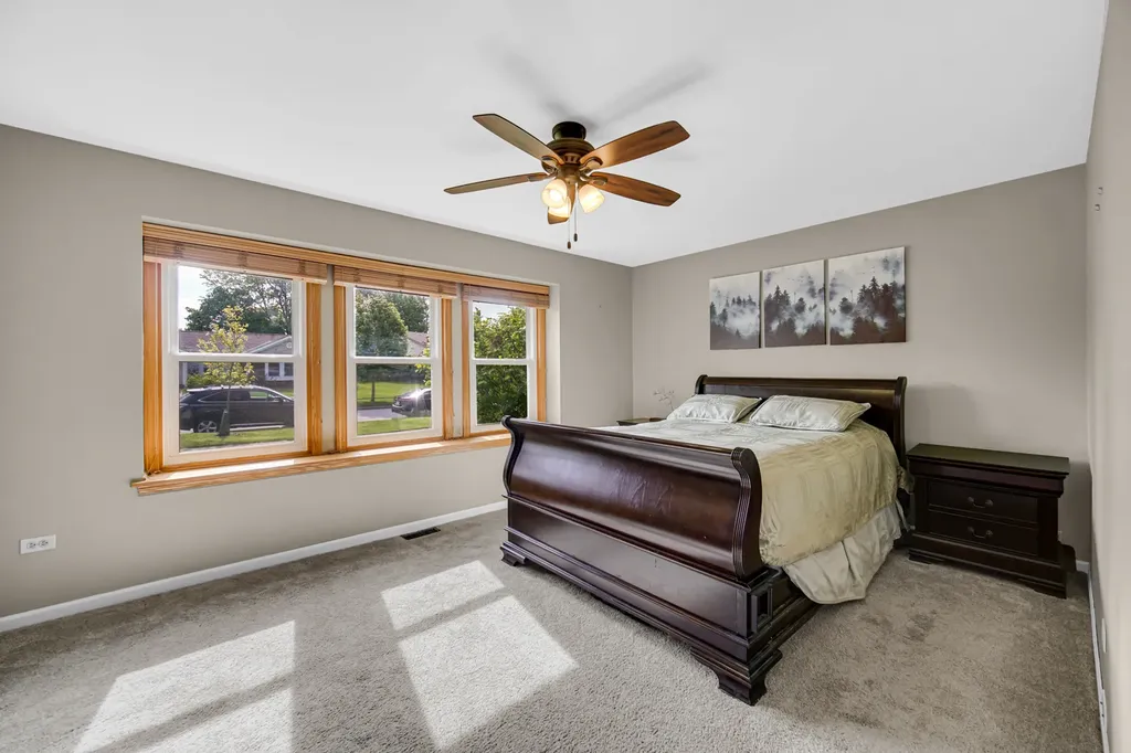 2300 Appleby Drive Wheaton IL 60189