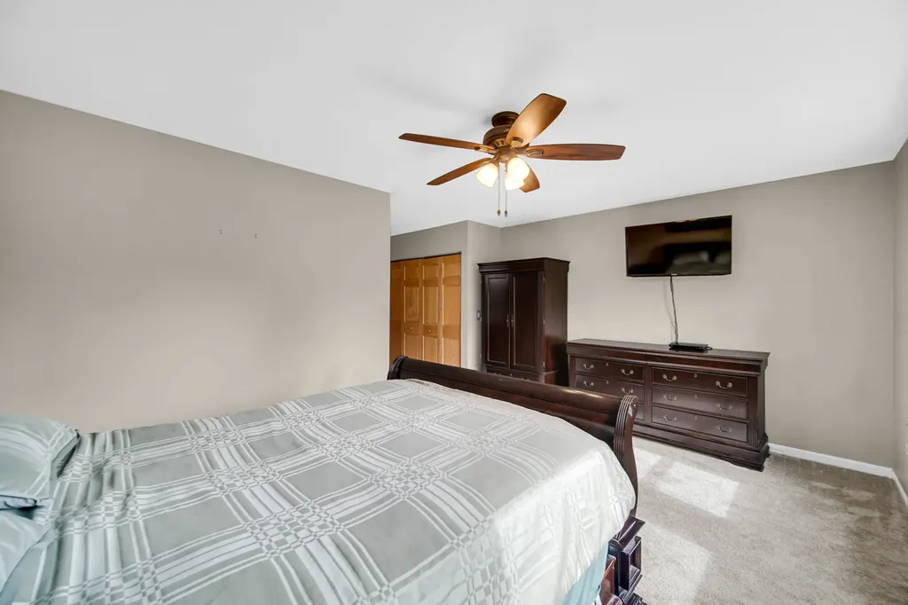 2300 Appleby Drive Wheaton IL 60189