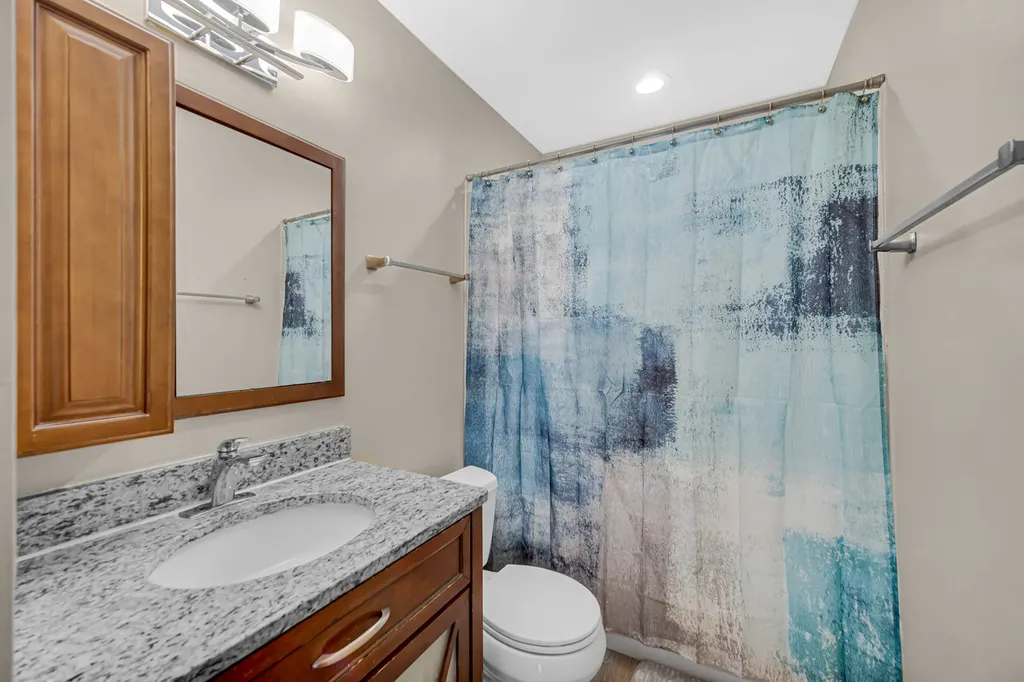 2300 Appleby Drive Wheaton IL 60189
