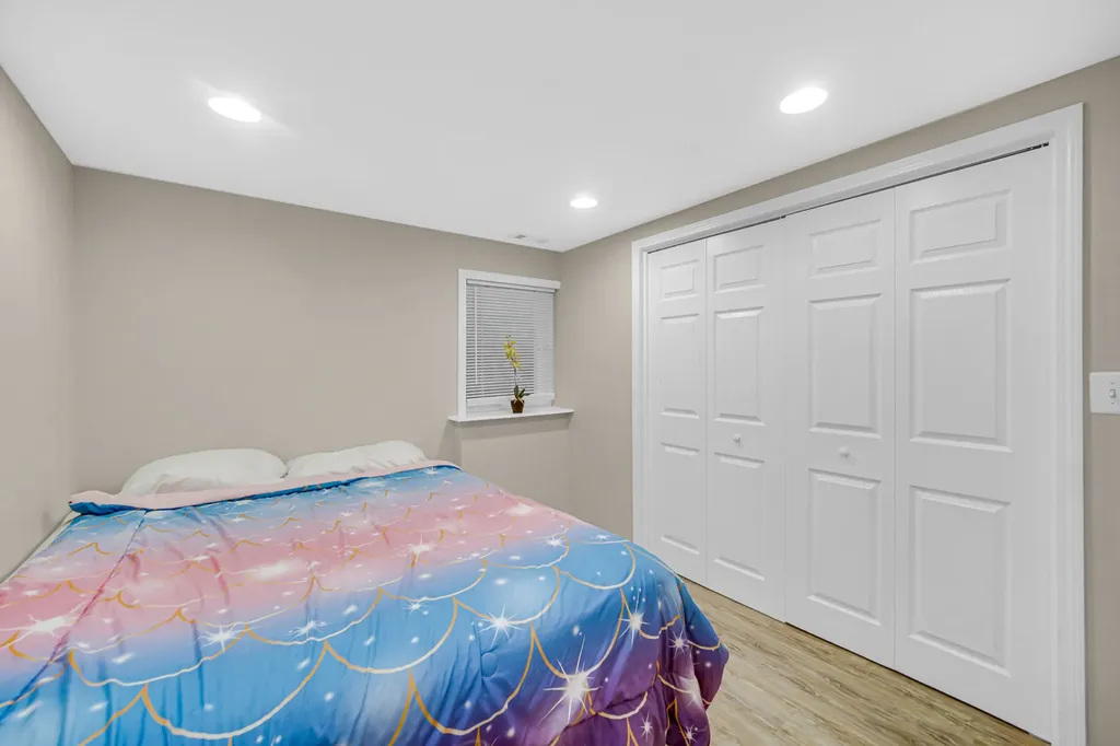 2300 Appleby Drive Wheaton IL 60189