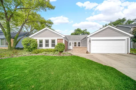 2300 Appleby Drive Wheaton IL 60189