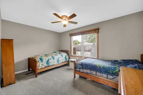 2300 Appleby Drive Wheaton IL 60189