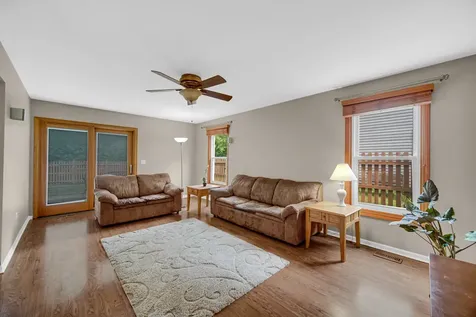 2300 Appleby Drive Wheaton IL 60189