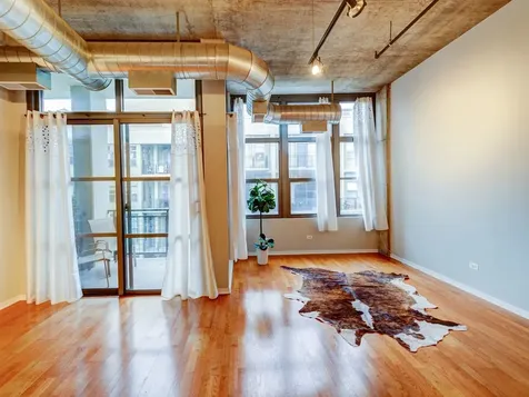 900 North Kingsbury Street Chicago IL 60610