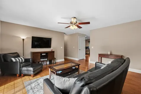 36338 North Douglas Terrace Gurnee IL 60031