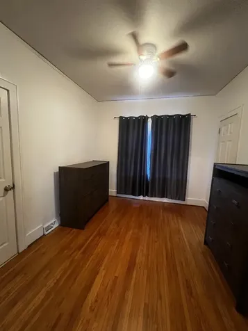 814 Iowa Avenue Aurora IL 60506