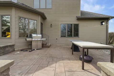 605 Independence Avenue Sycamore IL 60178