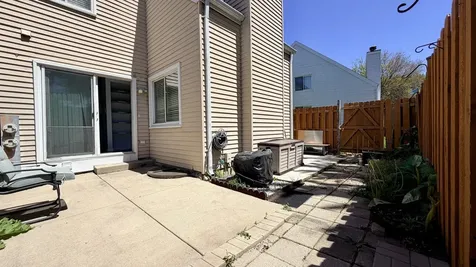 750 Crescent Way Hanover Park IL 60133