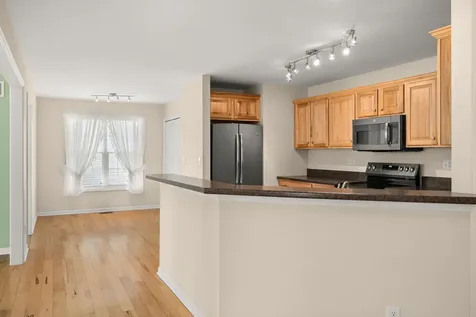 1418 Beach Lane Sycamore IL 60178