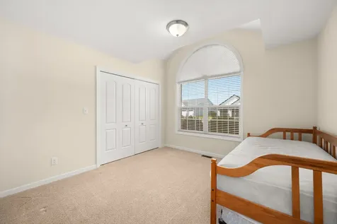 1418 Beach Lane Sycamore IL 60178