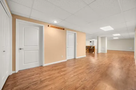1418 Beach Lane Sycamore IL 60178
