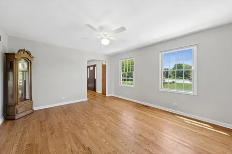 36W793 Red Gate Court St. Charles IL 60175