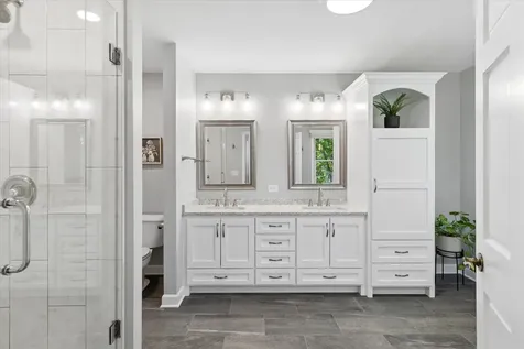 36W793 Red Gate Court St. Charles IL 60175