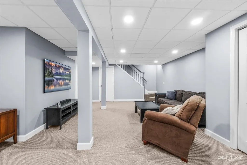1611 Conan Doyle Road Naperville IL 60564
