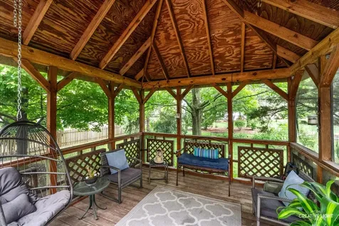 1611 Conan Doyle Road Naperville IL 60564
