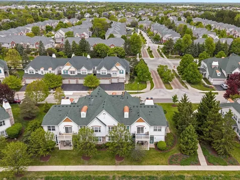 377 Bay Tree Circle Vernon Hills IL 60061