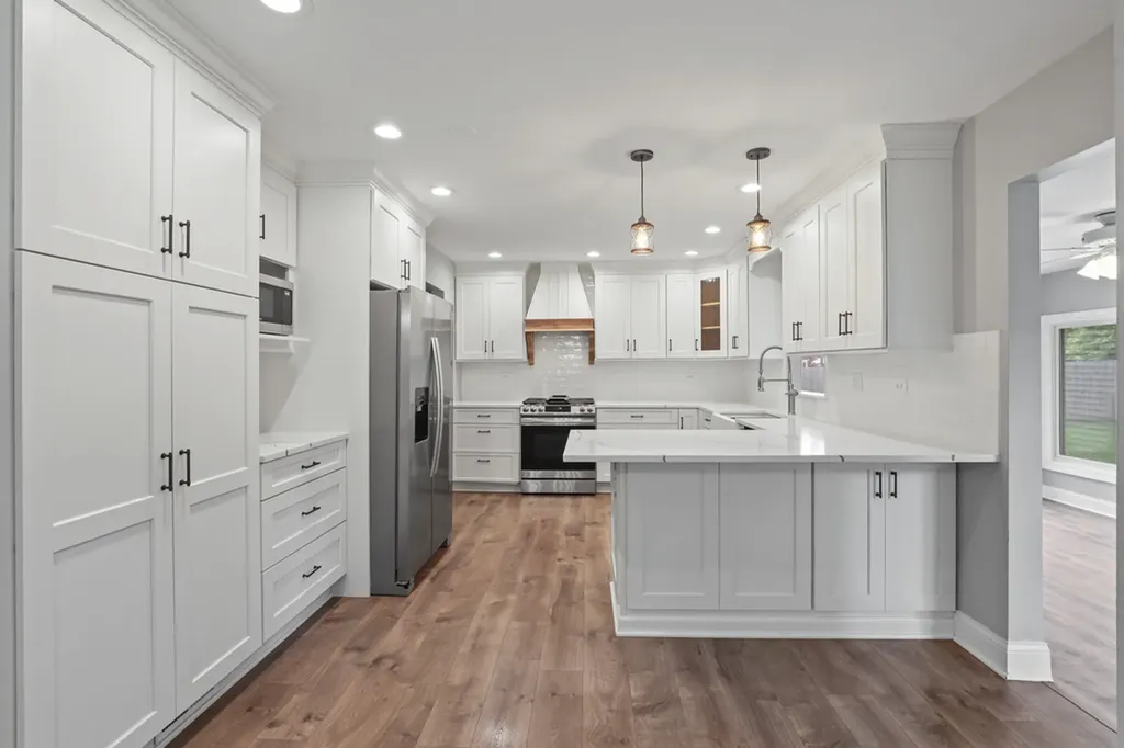 6S415 Concord Road Naperville IL 60540