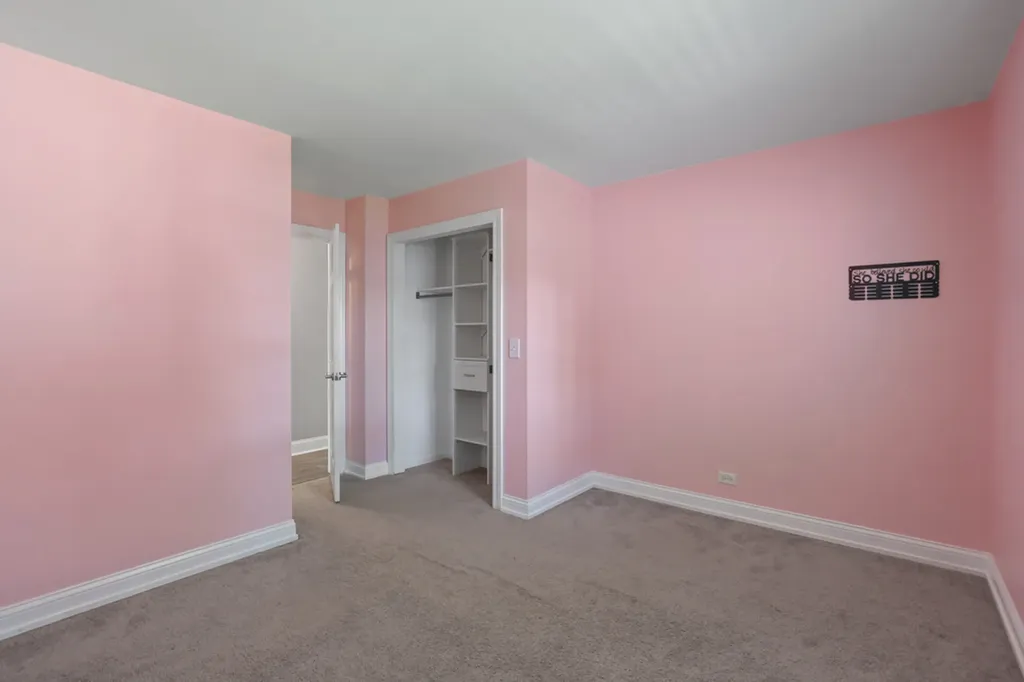 6S415 Concord Road Naperville IL 60540