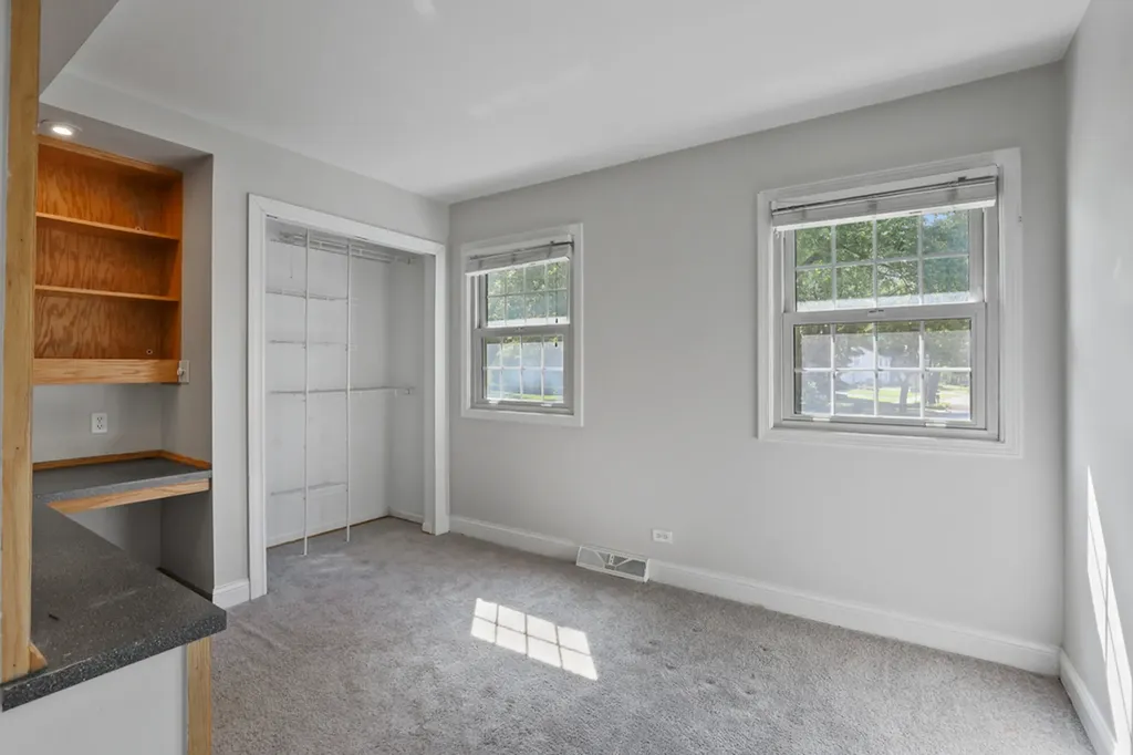 6S415 Concord Road Naperville IL 60540