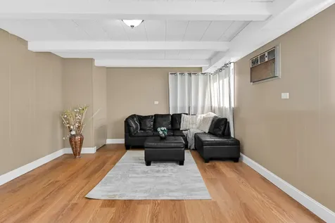 120 Westwood Drive Park Forest IL 60466